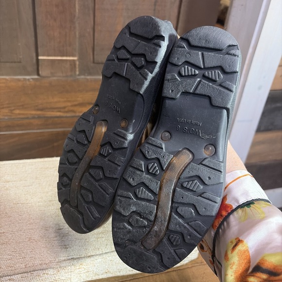 Women's Size 8 Sloggers Red Paisley Animal Print Lot Of 2 - Picture 13 of 16